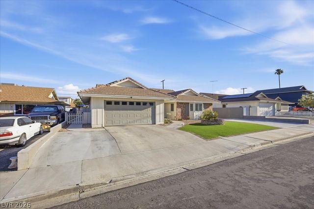 4207 Snead Drive, Las Vegas, NV 89107