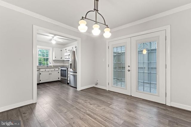 1424 KENMORE AVE, Fredericksburg, VA 22401