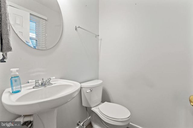 1424 KENMORE AVE, Fredericksburg, VA 22401