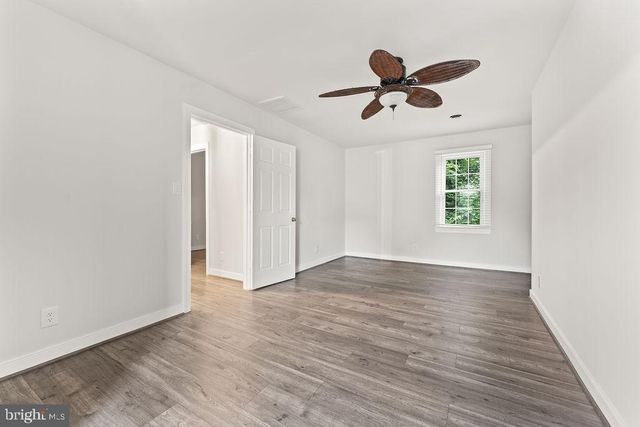 1424 KENMORE AVE, Fredericksburg, VA 22401