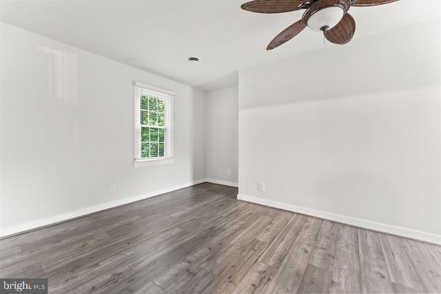 1424 KENMORE AVE, Fredericksburg, VA 22401