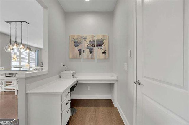 1145 Waters Way, Kennesaw, GA 30152