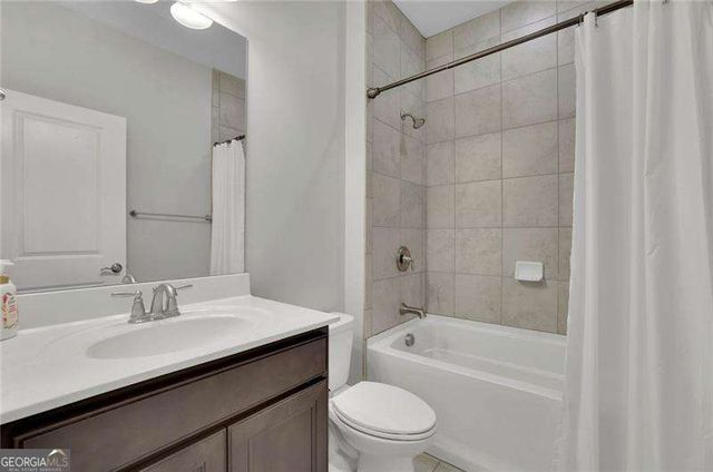 1145 Waters Way, Kennesaw, GA 30152