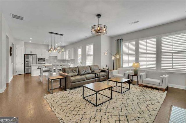 1145 Waters Way, Kennesaw, GA 30152