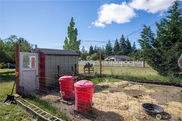 10548 179th Avenue SW, Rochester, WA 98579