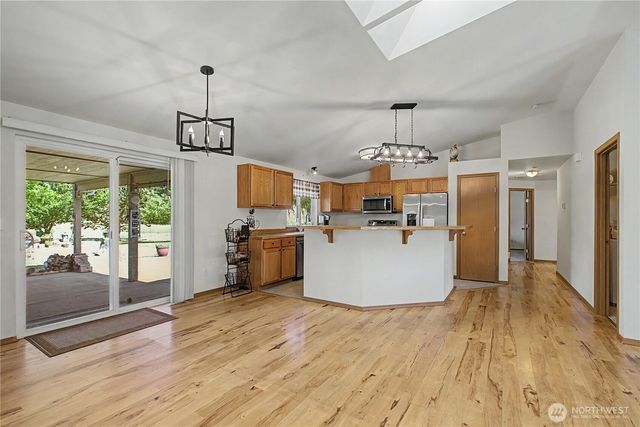 10548 179th Avenue SW, Rochester, WA 98579