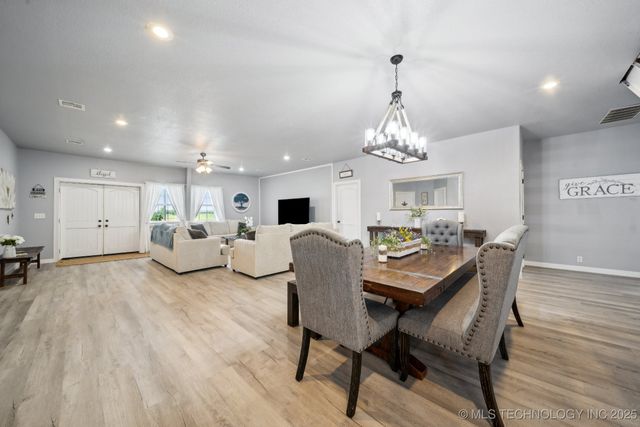 18132 W 301st Street S, Bristow, OK 74010