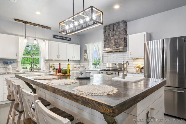 18132 W 301st Street S, Bristow, OK 74010