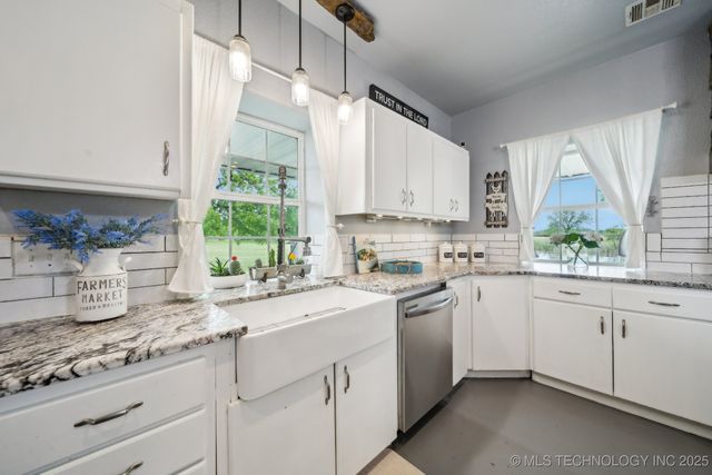 18132 W 301st Street S, Bristow, OK 74010