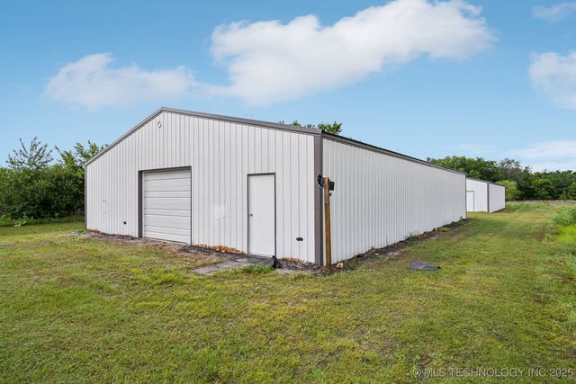 18132 W 301st Street S, Bristow, OK 74010