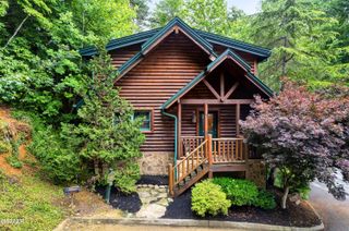 641 Gatlinburg Falls Way Way, Gatlinburg, TN 37738