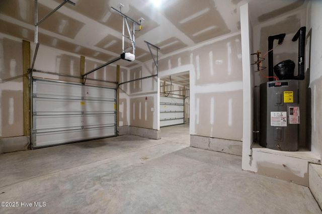 2921 Tucker Hill Drive, Grimesland, NC 27837