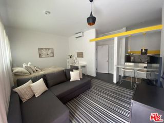 2717 Lytelle Place, Los Angeles, CA 90065