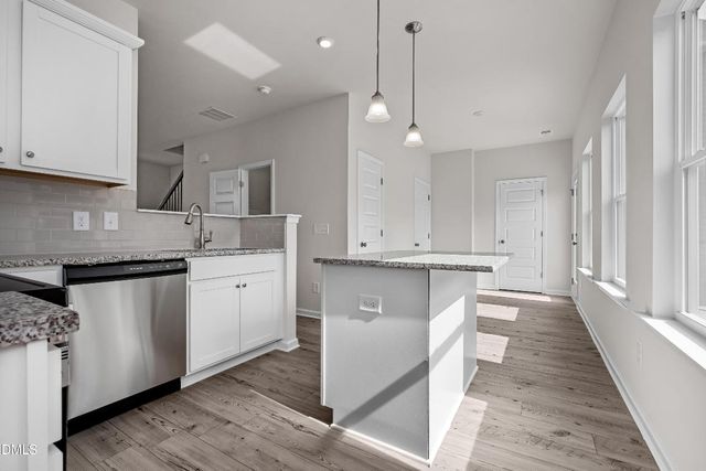 213 Courtside Drive, Dunn, NC 28334