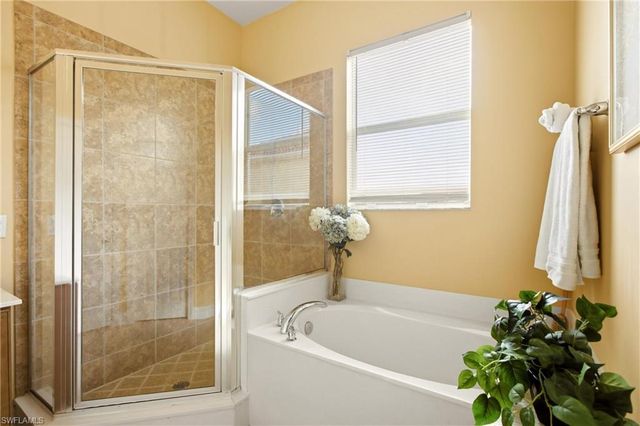 16105 Via Solera CIR 101, Fort Myers, FL 33908