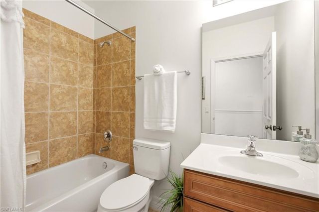16105 Via Solera CIR 101, Fort Myers, FL 33908