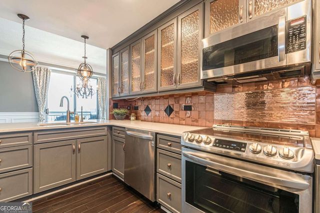 285 Centennial Olympic Park Drive NW 2205, Atlanta, GA 30313