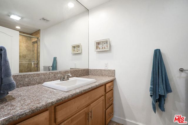 7017 Vicky Avenue, West Hills, CA 91307