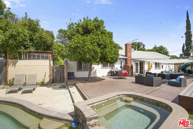 7017 Vicky Avenue, West Hills, CA 91307