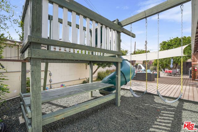 7017 Vicky Avenue, West Hills, CA 91307