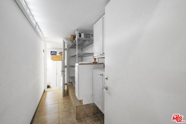 7017 Vicky Avenue, West Hills, CA 91307