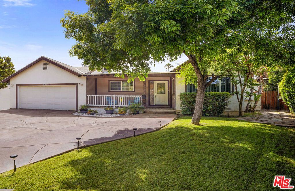 7017 Vicky Avenue, West Hills, CA 91307