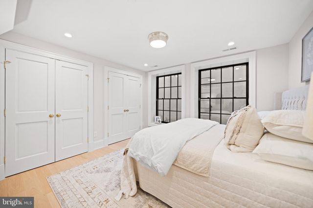 5125 UPTON ST NW, Washington, DC 20016