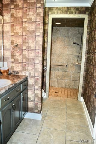 4815 Cumberland, Tuscaloosa, AL 35404