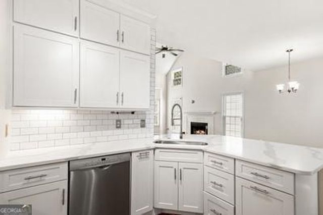 555 S Riversong Lane, Alpharetta, GA 30022