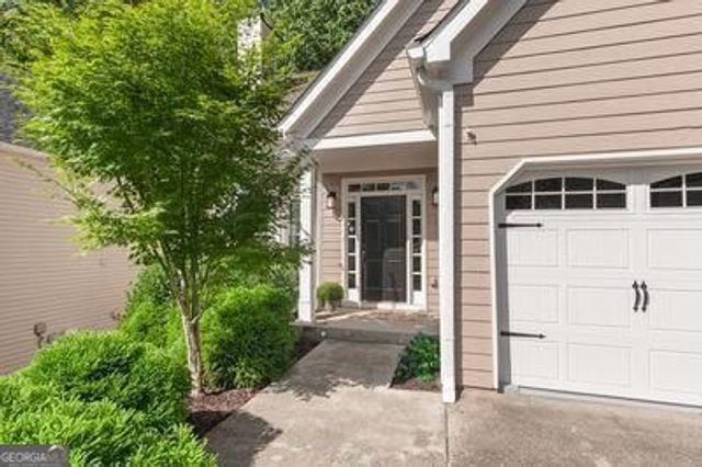 555 S Riversong Lane, Alpharetta, GA 30022