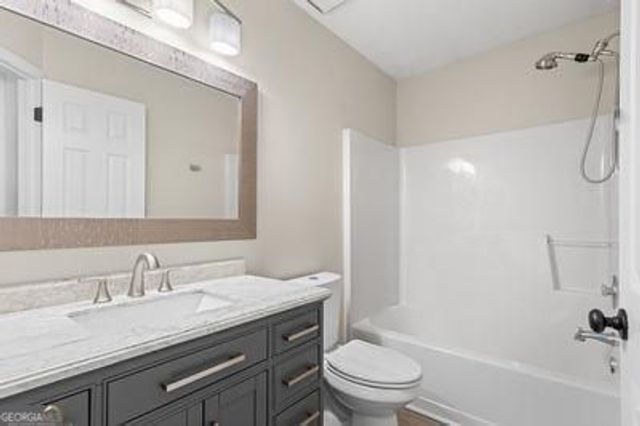 555 S Riversong Lane, Alpharetta, GA 30022