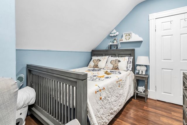 42 D St, Lowell, MA 01851