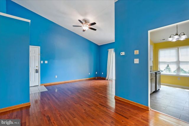 109 Water Fountain Way Unit 304, Glen Burnie, MD 21060