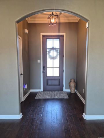 5709 Tumble Rock Court, Bryant, AR 72022