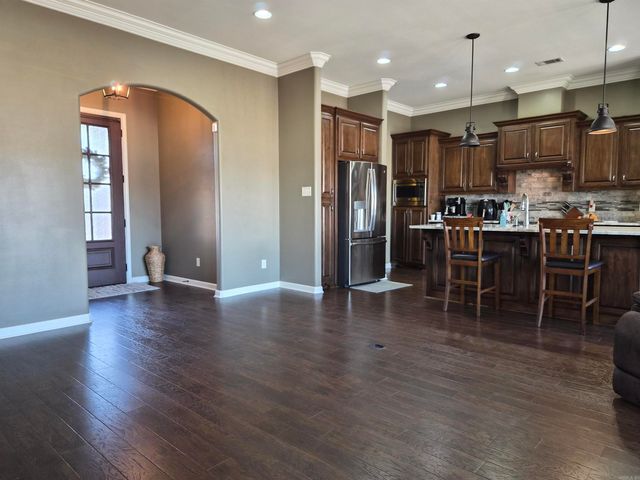 5709 Tumble Rock Court, Bryant, AR 72022