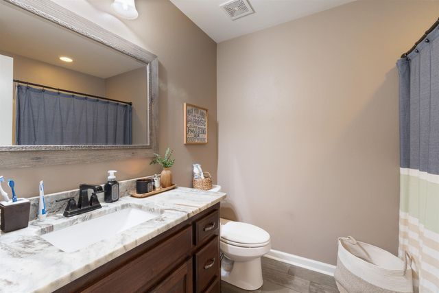 5709 Tumble Rock Court, Bryant, AR 72022