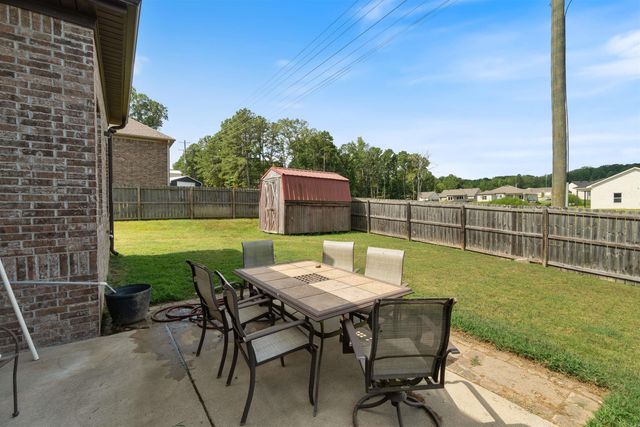 5709 Tumble Rock Court, Bryant, AR 72022