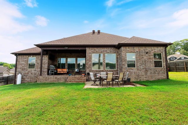 5709 Tumble Rock Court, Bryant, AR 72022