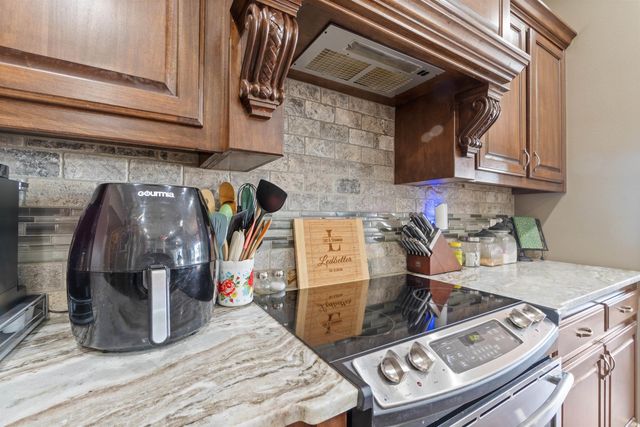 5709 Tumble Rock Court, Bryant, AR 72022