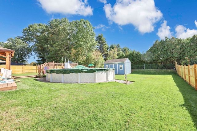 32 Elaine Dr, Ludlow, MA 01056