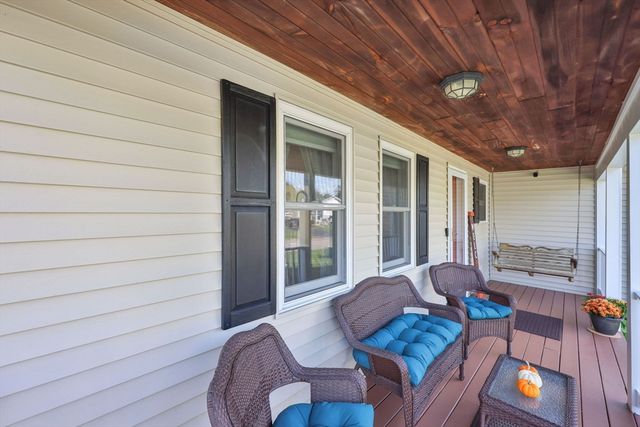 32 Elaine Dr, Ludlow, MA 01056