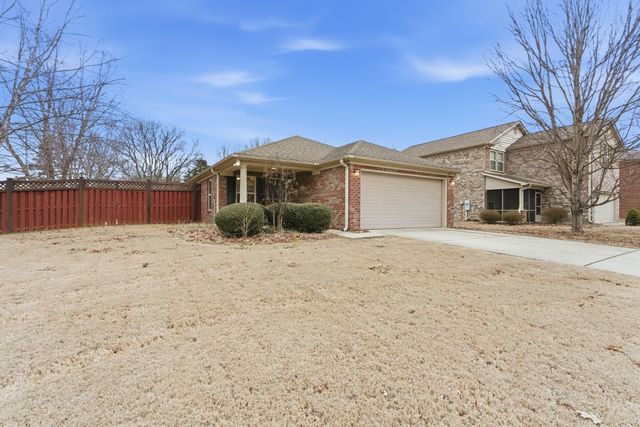 101 Bermuda Lakes Dr, Meridianville, AL 35759