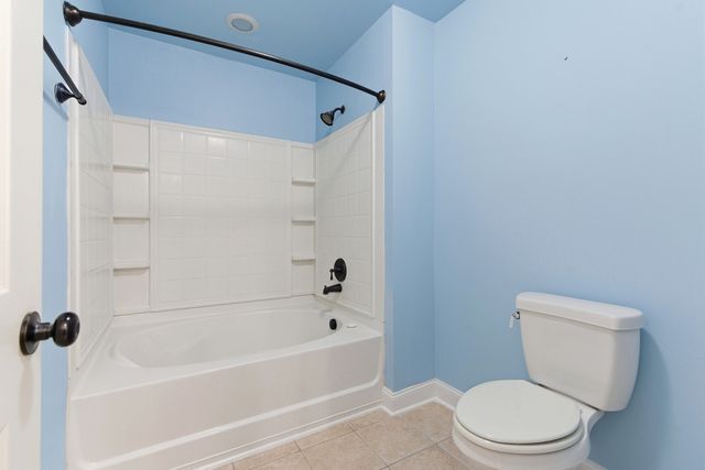 101 Bermuda Lakes Dr, Meridianville, AL 35759