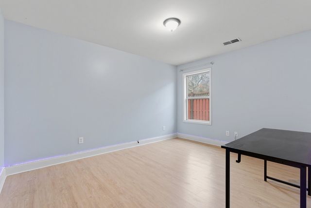 101 Bermuda Lakes Dr, Meridianville, AL 35759