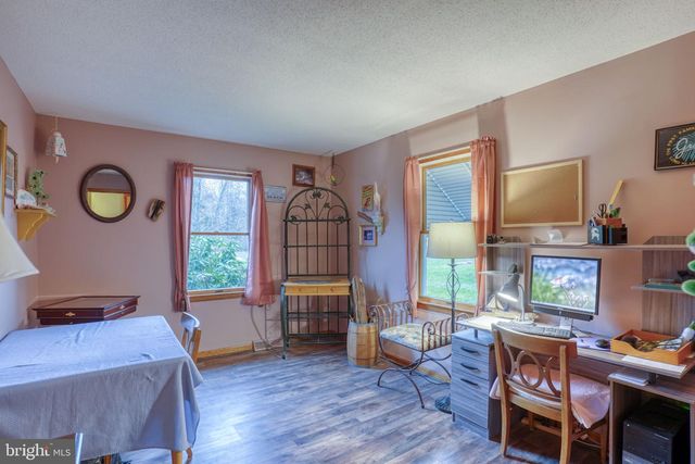 1916 HARTLY RD, Hartly, DE 19953