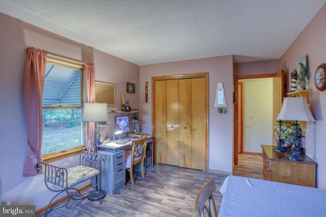 1916 HARTLY RD, Hartly, DE 19953