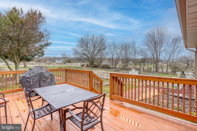 1916 HARTLY RD, Hartly, DE 19953