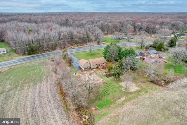 1916 HARTLY RD, Hartly, DE 19953