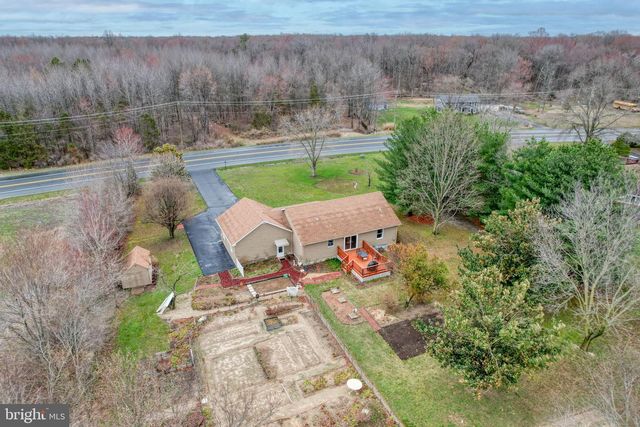 1916 HARTLY RD, Hartly, DE 19953