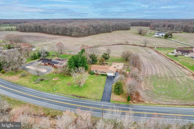 1916 HARTLY RD, Hartly, DE 19953